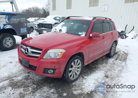 2010 Mercedes-Benz Glk 350 4Matic z USA, uszkodzony, nr VIN WDCGG8HB2AF373659